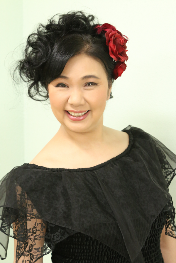 菅原里奈